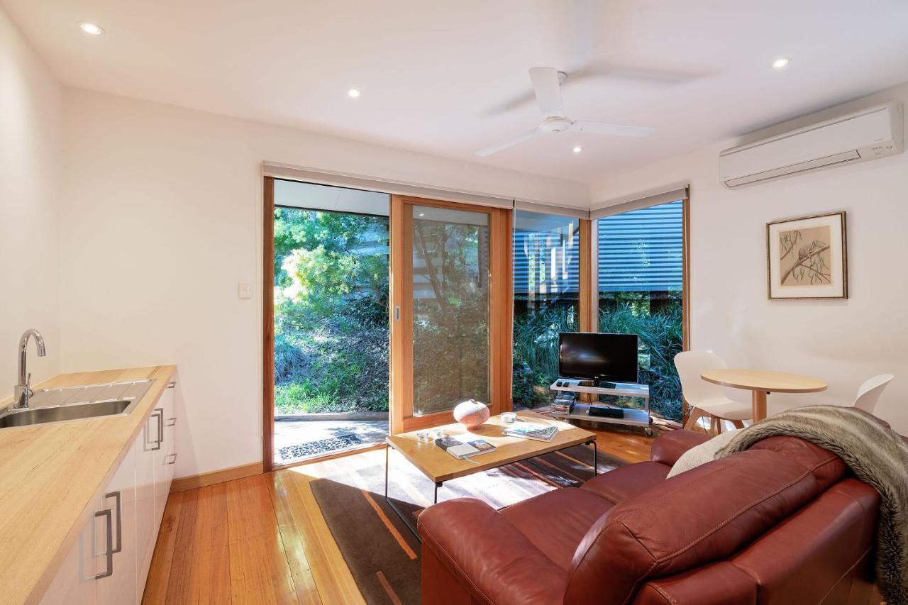 Cladich Pavilions Bed And Breakfast Aldgate エクステリア 写真