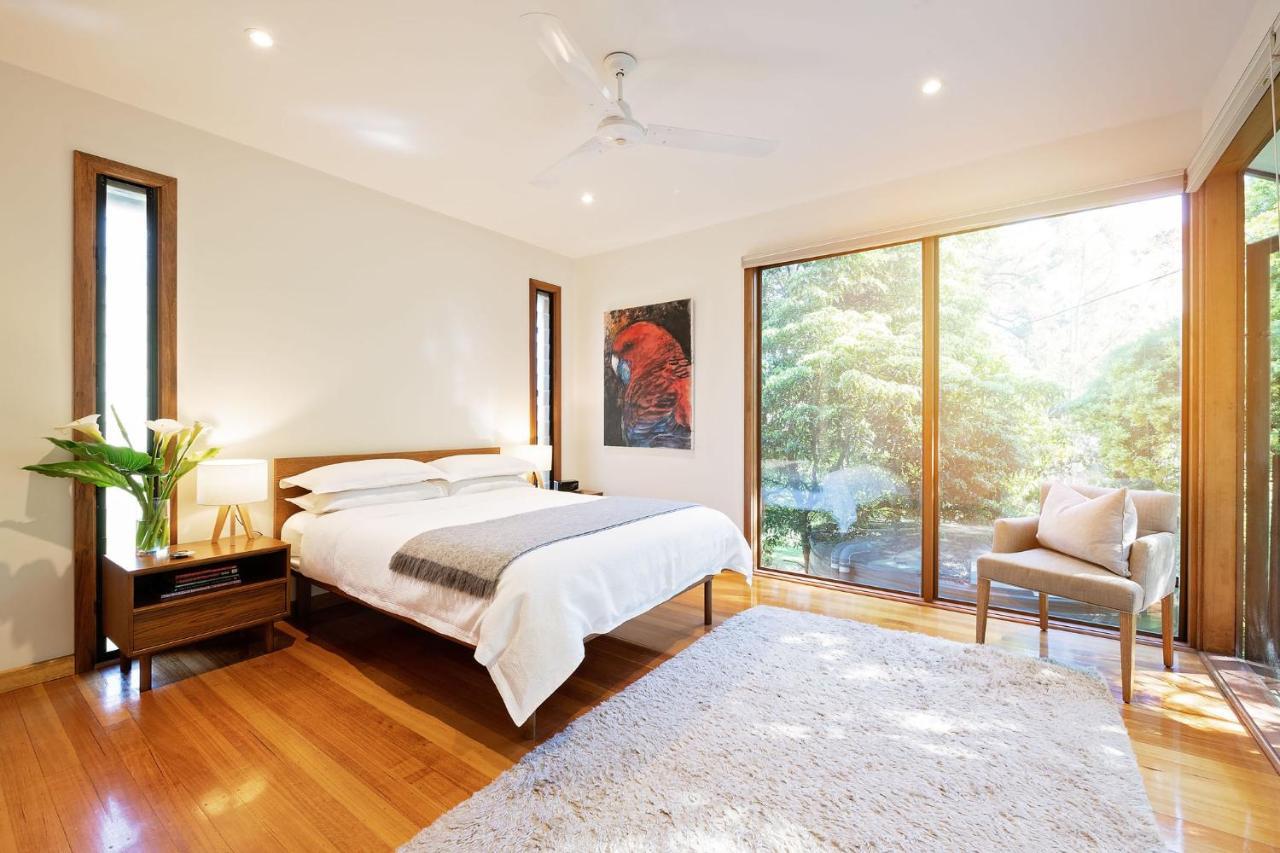 Cladich Pavilions Bed And Breakfast Aldgate エクステリア 写真
